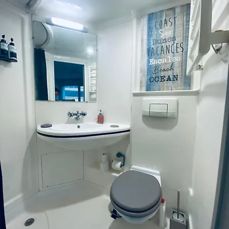 Quai 86 - Studio, Clim Mobile, Parking, Proche Gare & Centre *