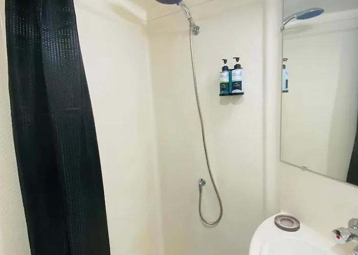 公寓 Quai 86 - Studio, Clim Mobile, Parking, Proche Gare & Centre